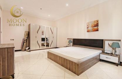 Apartment - 1 - 2 for rent in Umm Ghuwailina 4 - Umm Ghuwailina - Doha