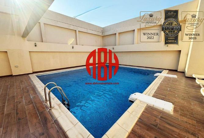 1004143 - Property Image 2