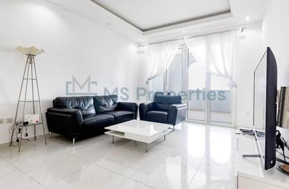 Apartment - 2 Bedrooms - 3 Bathrooms for rent in Viva West - Viva Bahriyah - The Pearl Island - Doha