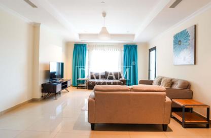 Apartment - 1 Bedroom - 2 Bathrooms for rent in East Porto Drive - Porto Arabia - The Pearl Island - Doha