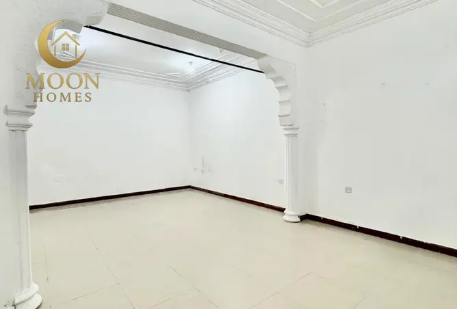 63865437 - Property Image 2
