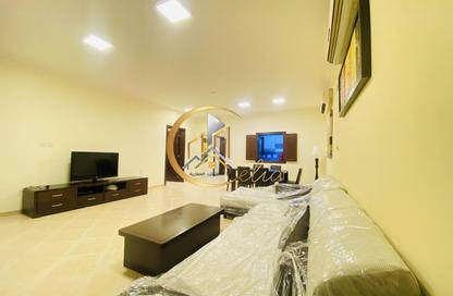 Compound - 3 Bedrooms - 3 Bathrooms for rent in Al Hadara Street - Al Thumama - Doha Compound - 3 Bedrooms - 3 Bathrooms for rent in Al Hadara Street - Al Thumama - Doha