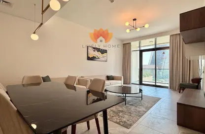 Apartment - 2 Bedrooms - 5 Bathrooms for rent in Lusail Marina Heights - Marina District - Lusail