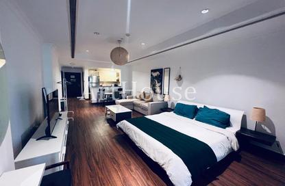 Apartment - Studio - 1 Bathroom for rent in Porto Arabia - The Pearl Island - Doha