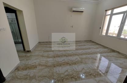 Apartment - 1 - 2 for rent in Al Dafna - Al Dafna - Doha