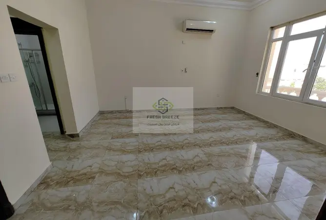 63919355 - Property Image 2