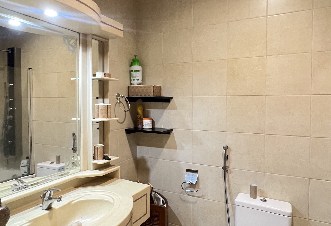 LUXURY SPACIOUS 3BHK + MAID FULLY FURNISHED thumbnail 9