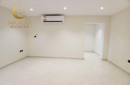 Apartment - 2 Bedrooms - 3 Bathrooms for rent in Al Mansoura - Al Mansoura - Doha
