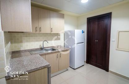 Apartment - 1 - 2 for rent in West Porto Drive - Porto Arabia - The Pearl Island - Doha