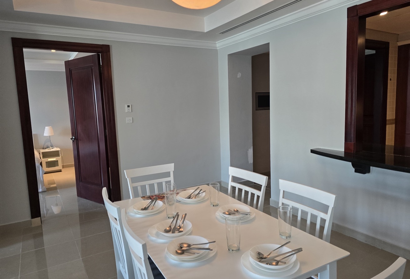 Townhouse Semi Furnished Fully Marina View thumbnail 4
