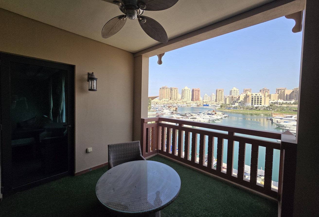 Townhouse Semi Furnished Fully Marina View thumbnail 8