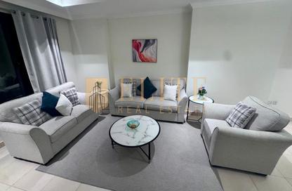Apartment - 1 Bedroom - 2 Bathrooms for rent in East Porto Drive - Porto Arabia - The Pearl Island - Doha