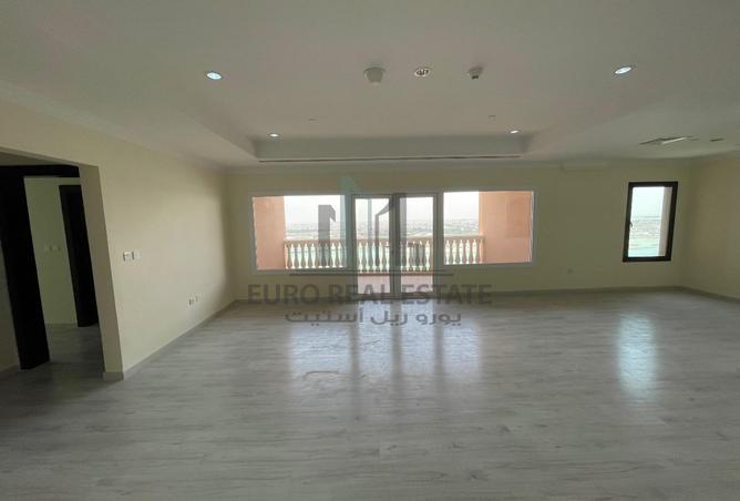 53520863 - Property Image 2