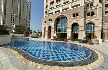 Apartment - 2 Bedrooms - 2 Bathrooms for rent in Viva West - Viva Bahriyah - The Pearl Island - Doha