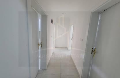 Apartment - 2 Bedrooms - 2 Bathrooms for rent in Asim Bin Omar Street - Al Mansoura - Doha