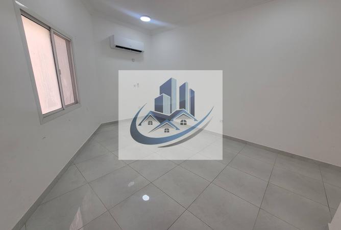 52318273 - Property Image 3