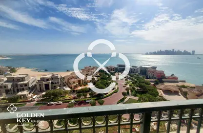 Apartment - 2 Bedrooms - 3 Bathrooms for rent in Viva West - Viva Bahriyah - The Pearl Island - Doha