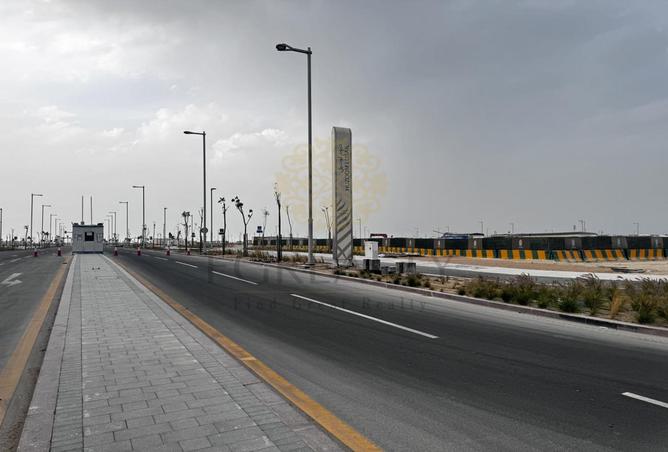 982362 - Property Image 2