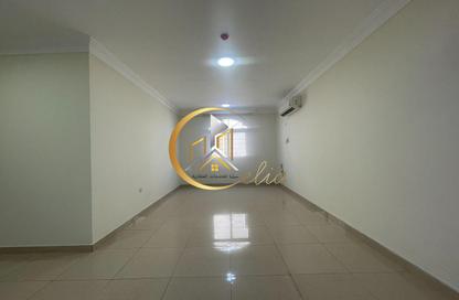 Apartment - 2 - 2 for rent in Al Nasr Street - Al Nasr - Doha Apartment - 2 - 2 for rent in Al Nasr Street - Al Nasr - Doha