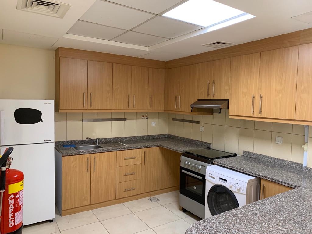 LIMITED TIME OFFER 2BEDROOM WITH BALCONY thumbnail 4