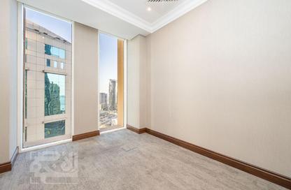 Office Space - Studio - 1 Bathroom for rent in Al Asmakh Tower - West Bay - Doha