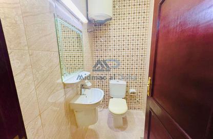 Apartment - 2 Bedrooms - 2 Bathrooms for rent in Danat Qatar - Porto Arabia - The Pearl Island - Doha