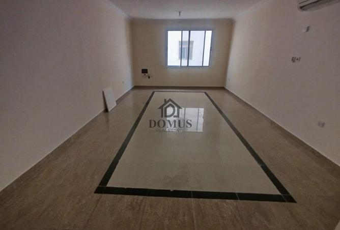 1019885 - Property Image 2