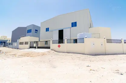 مخزن - استوديو - 2 حمامات للايجار في شارع الصناعية الشرقي - بركة العوامر - الوكرة