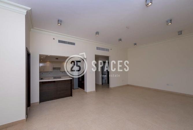 52270969 - Property Image 2