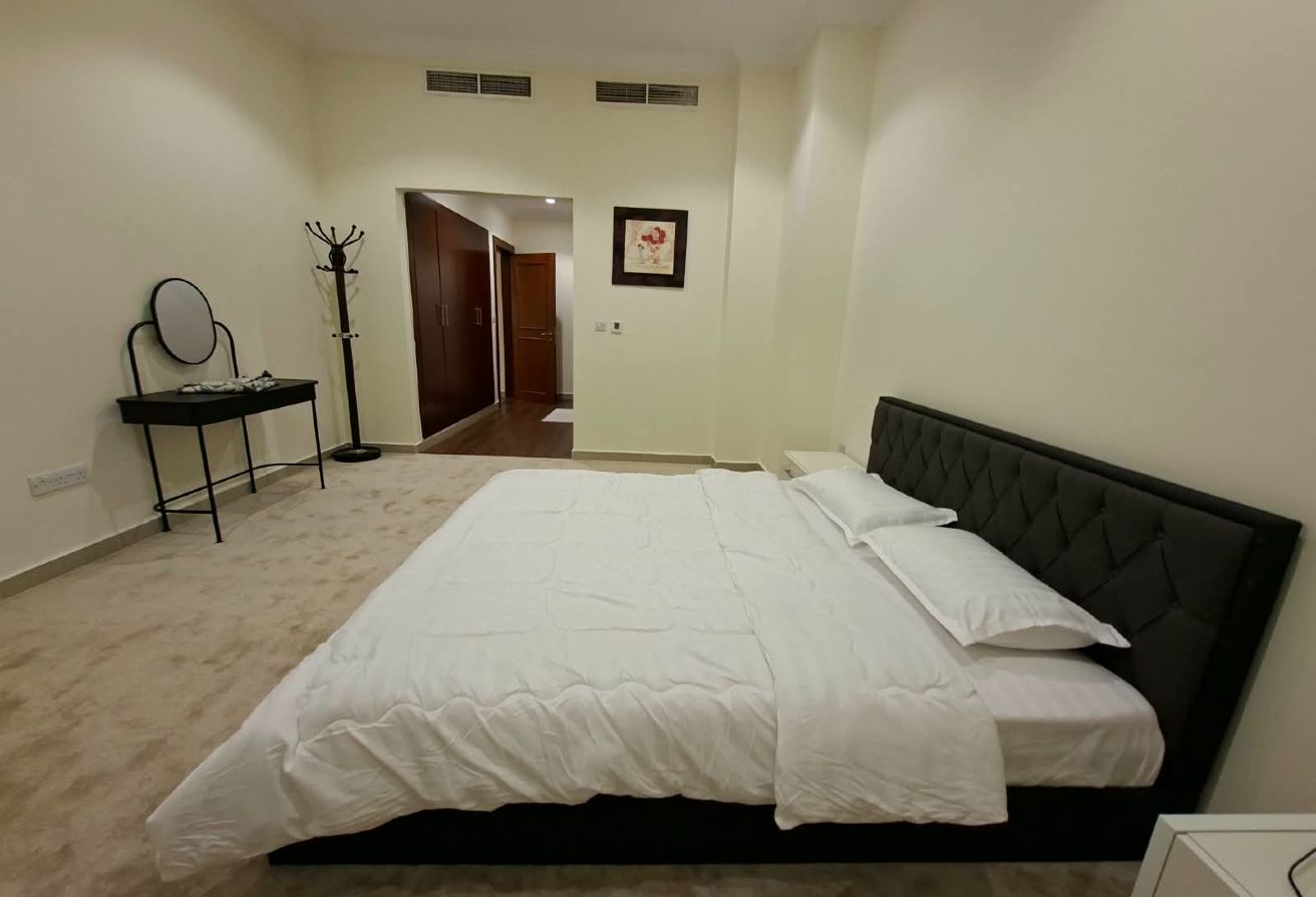 Luxury Furnished 2 BHK Apartment | QAR 10,999 thumbnail 16