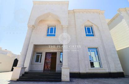 Villa - 7 Bedrooms - 7+ Bathrooms for sale in Wadi Al Markh - Muraikh - AlMuraikh - Doha