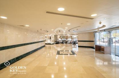 Shop - Studio - 1 for rent in West Bay Tower - West Bay - West Bay - Doha