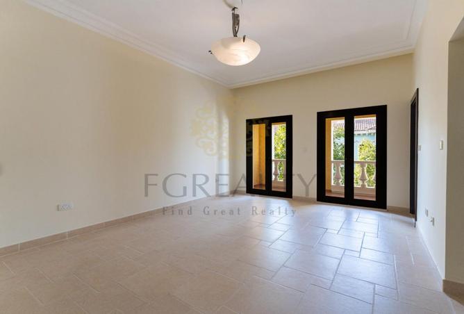 1009909 - Property Image 3