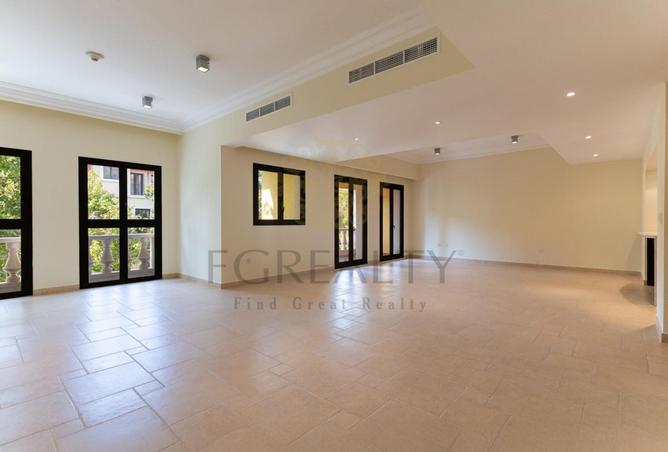 1009909 - Property Main Image