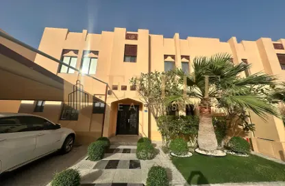 Villa - 4 Bedrooms - 5 Bathrooms for rent in Al Ain Compound 3 - Al Ain Compound - Ain Khaled - Doha