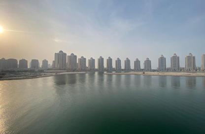 Apartment - 1 Bedroom - 2 Bathrooms for sale in Tower 29 - Viva Bahriyah - The Pearl Island - Doha