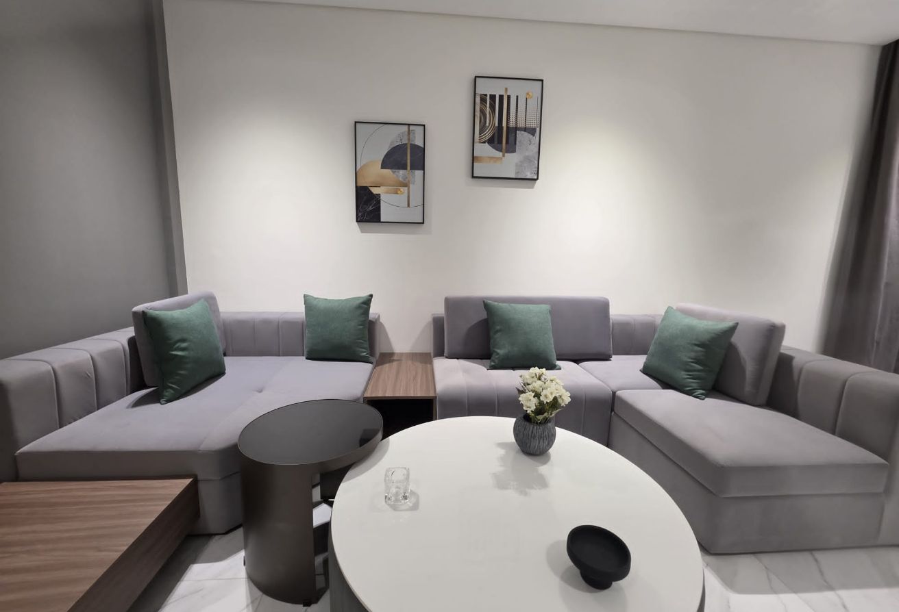 Luxury Brand New 2BR | Yasmeen City | Fully Furnis thumbnail 8