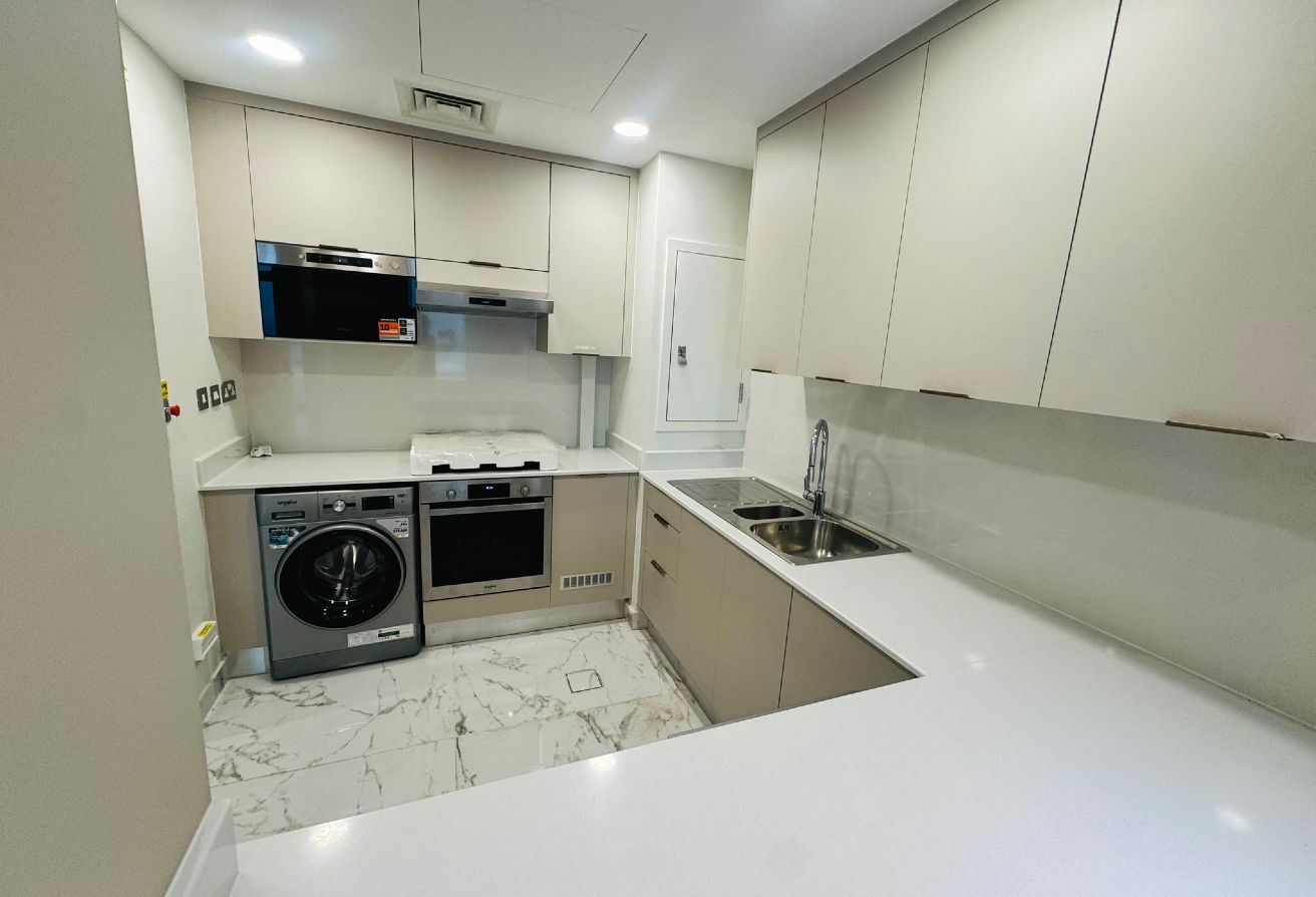 BRAND-NEW 2 BHK APARTMENT FOR SALE | LUSAIL thumbnail 4