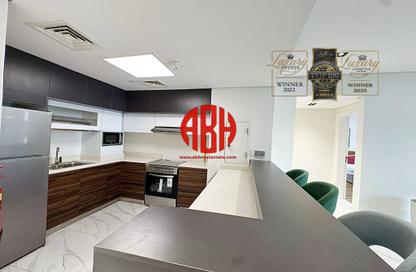 Apartment - 3 Bedrooms - 4 Bathrooms for rent in Boulevard View - Yasmeen City - Lusail