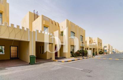 Villa - 4 - 3 for rent in Souk Al gharaffa - Al Gharrafa - Doha Villa - 4 - 3 for rent in Souk Al gharaffa - Al Gharrafa - Doha