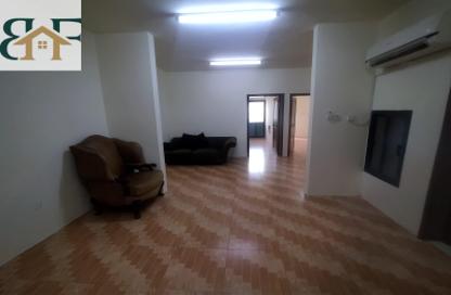 Apartment - 2 Bedrooms - 2 Bathrooms for rent in Old Salata - Salata - Doha