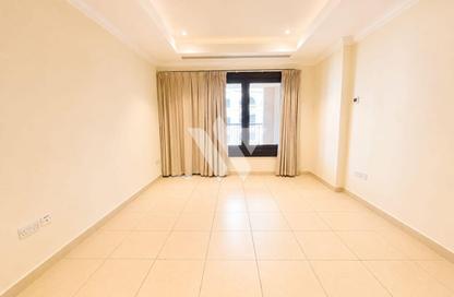 Apartment - 1 Bedroom - 2 Bathrooms for rent in East Porto Drive - Porto Arabia - The Pearl Island - Doha