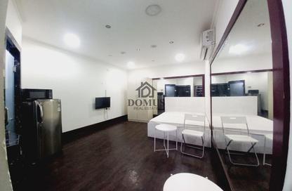 Apartment - Studio - 1 Bathroom for rent in Al Aman Street - Umm Ghuwailina - Doha