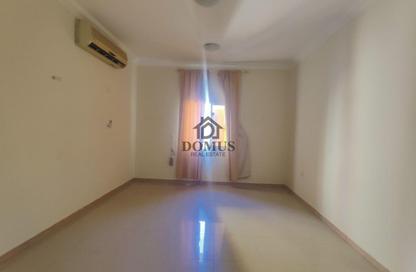 Apartment - 2 Bedrooms - 2 Bathrooms for rent in Anas Street - Fereej Bin Mahmoud North - Fereej Bin Mahmoud - Doha