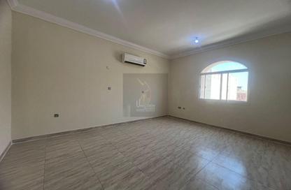 Compound - 5 Bedrooms - 4 Bathrooms for rent in Ain Khaled Villas - Ain Khaled - Doha Compound - 5 Bedrooms - 4 Bathrooms for rent in Ain Khaled Villas - Ain Khaled - Doha