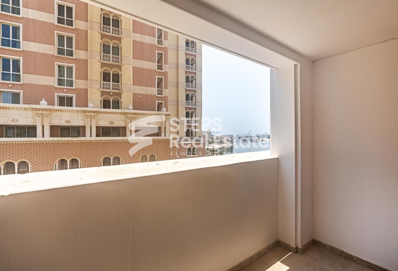 Beautiful Semi Furnished Studio in The Pearl