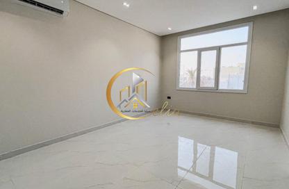 شقة - 1 - 1 للإيجار في شارع ابو طلحة - فريج بن عمران - الدوحة