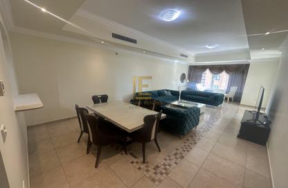 Apartment - 2 Bedrooms - 3 Bathrooms for rent in West Porto Drive - Porto Arabia - The Pearl Island - Doha
