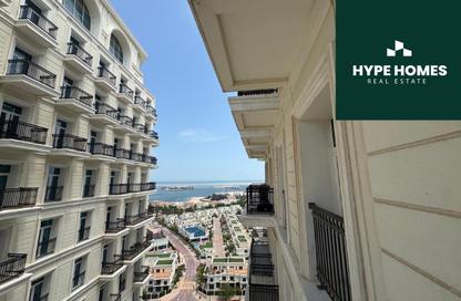 Apartment - 2 Bedrooms - 4 Bathrooms for rent in Floresta Gardens - Floresta Gardens - The Pearl Island - Doha