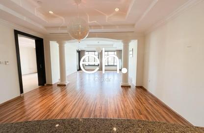Townhouse - 2 - 3 for rent in West Porto Drive - Porto Arabia - The Pearl Island - Doha